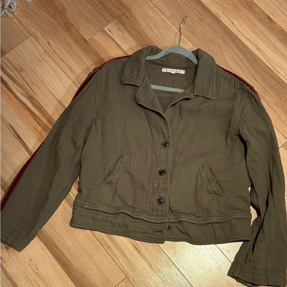 XiRENA Khaki Jacket with Burgundy Stripes - Picture 5 of 7